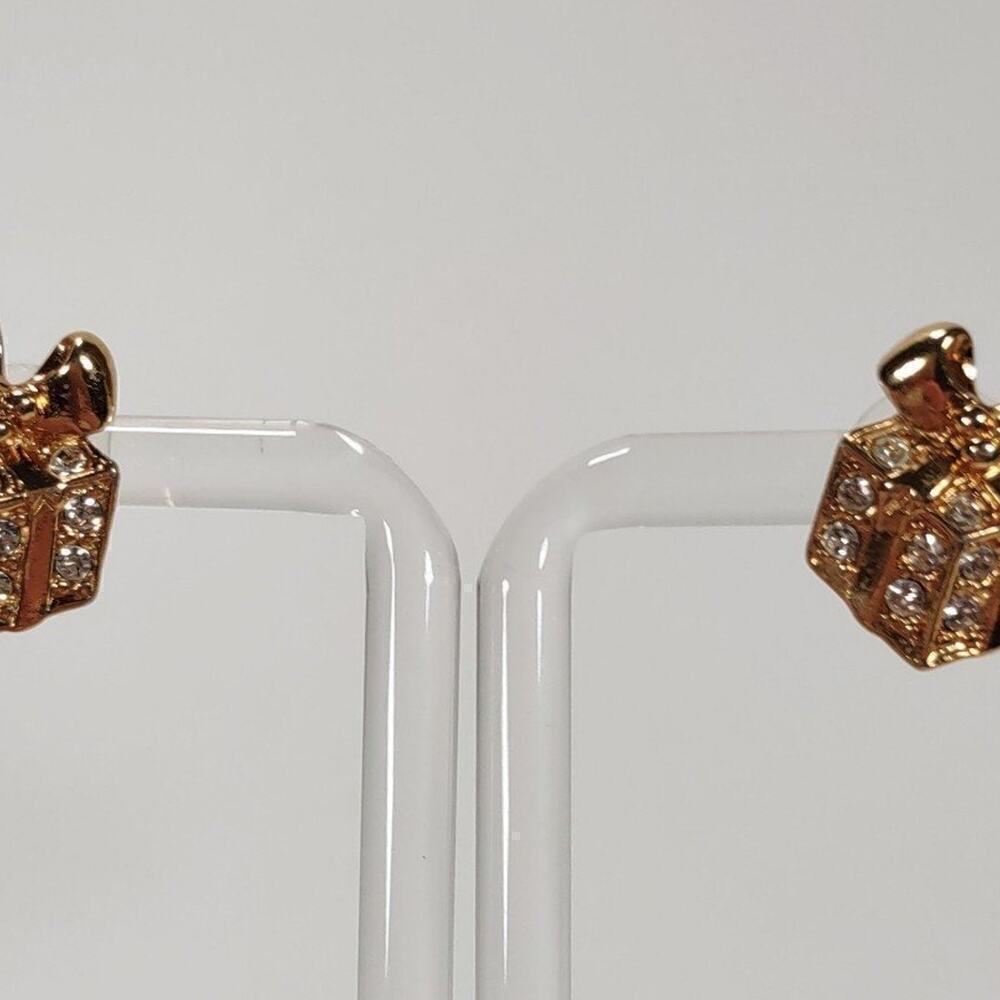 Vintage 1992 Avon Christmas Present Rhinestone Pierced Ear Stud Earrings - Picture 3 of 7